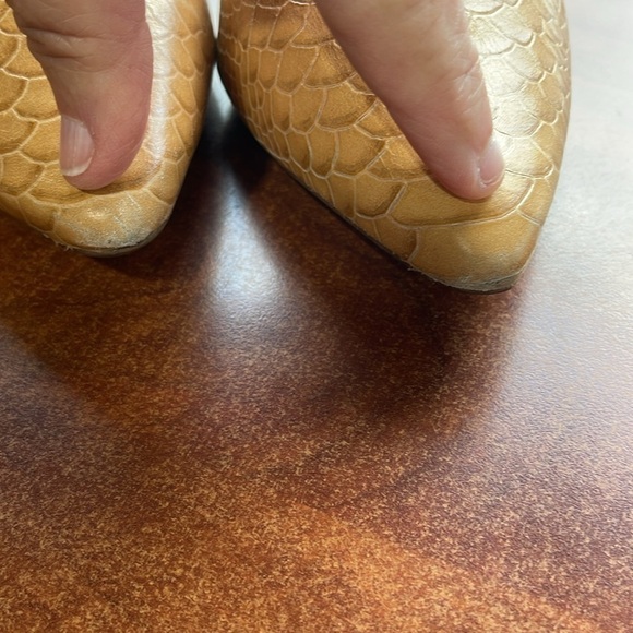 LEATHER UPPER AND SOCK  Antonio Melani‎ pointed toe heels TAN & BROWN - Picture 14 of 14